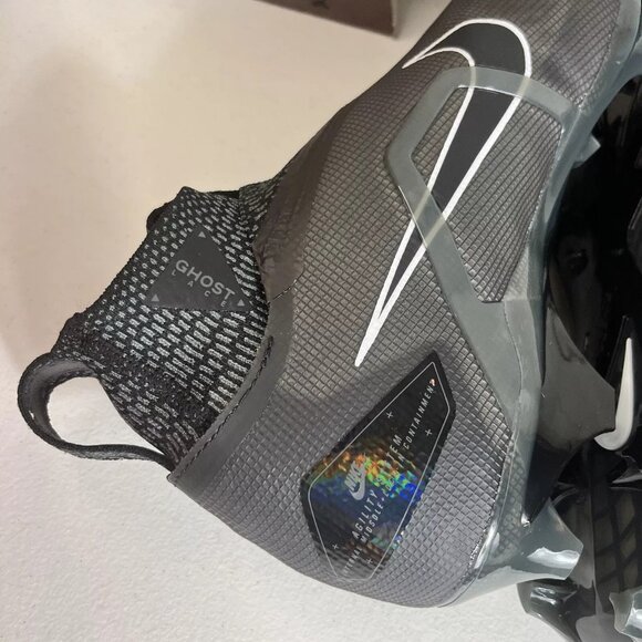 Nike Alpha Menace Elite 3 Mens Size 9.5 Black Football Cleats CT6648-010 - Picture 8 of 10